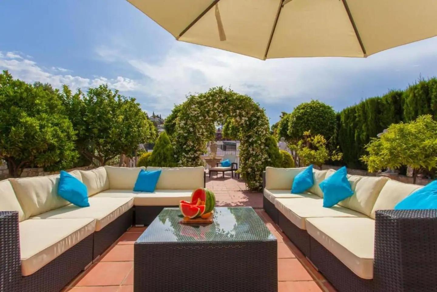Summer Offers! Fabulous Luxury Villa Near The Beach Sleeps 8 Benalmádena Eksteriør bilde
