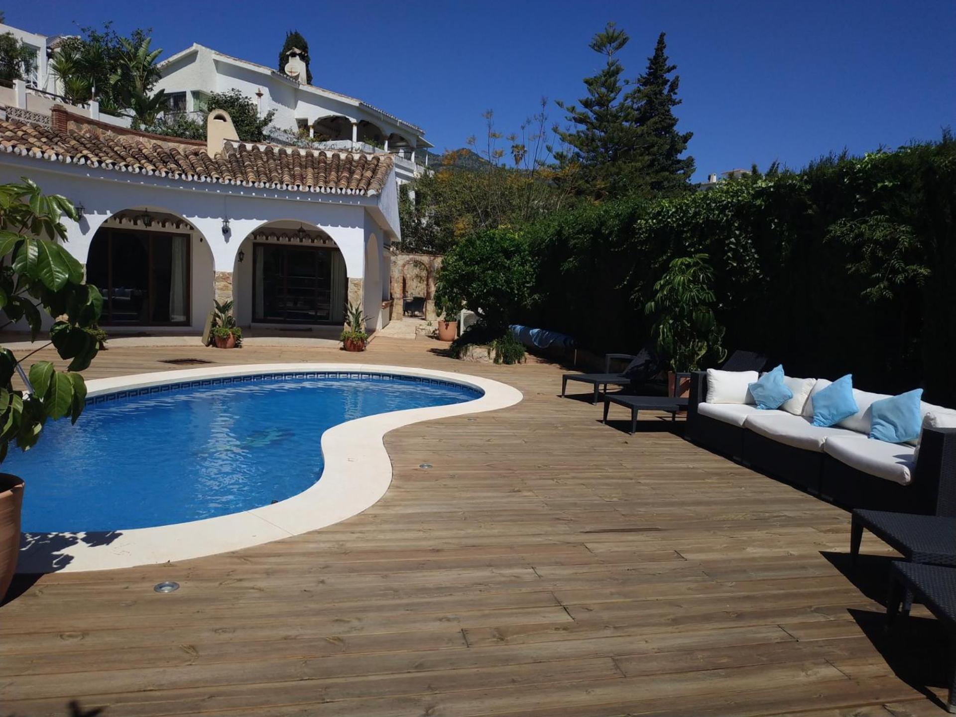 Summer Offers! Fabulous Luxury Villa Near The Beach Sleeps 8 Benalmádena Eksteriør bilde